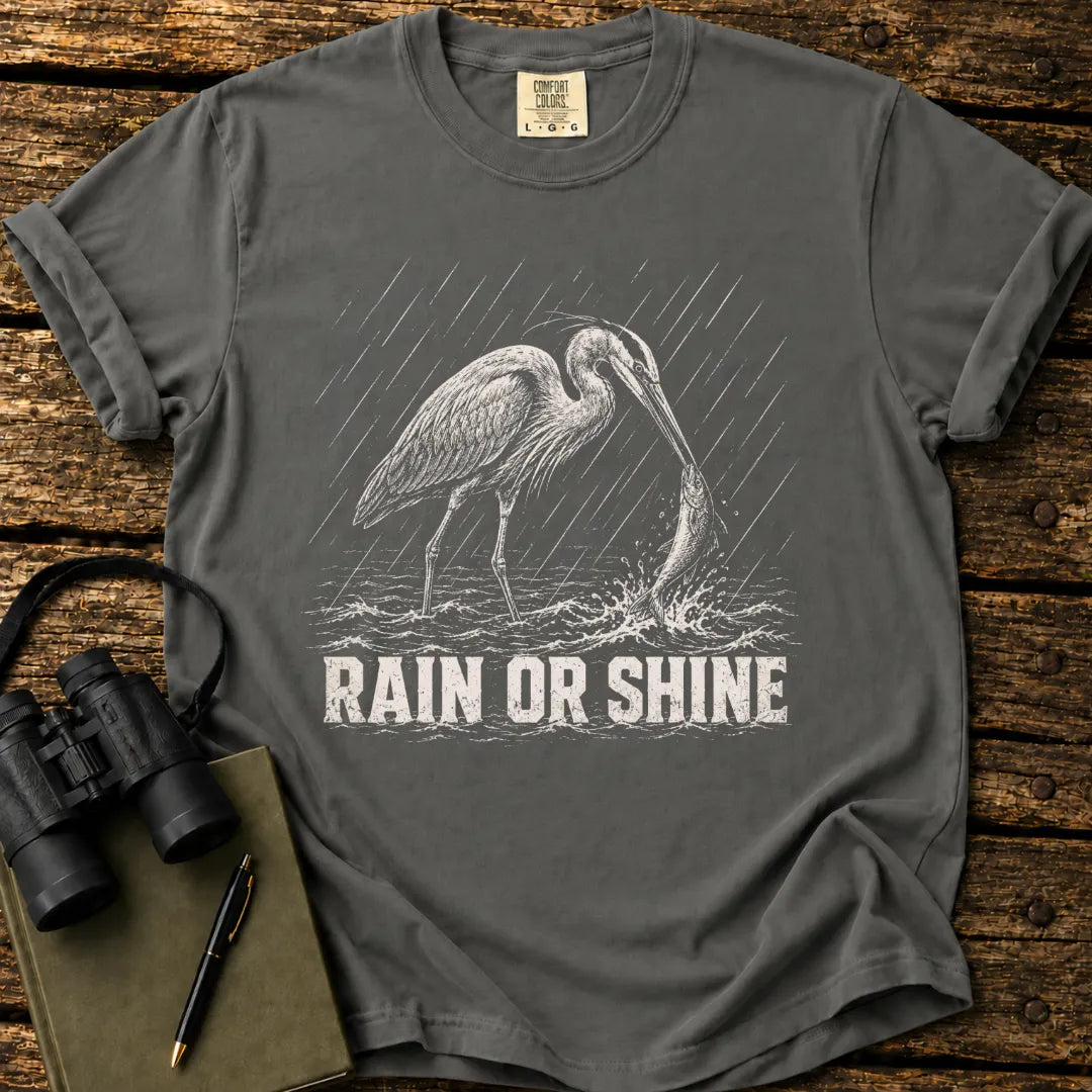 Illustrated Great Blue Heron design on a retro-style birdwatching t-shirt